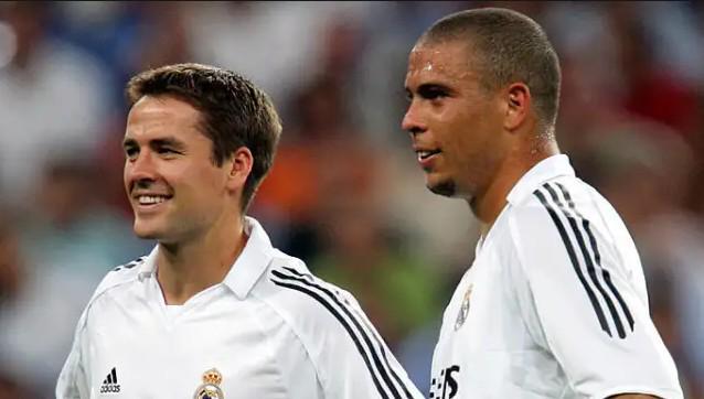 积极表现更 积极表现更