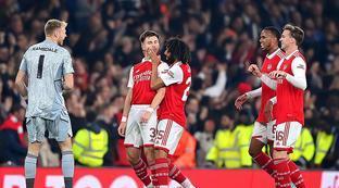 范佩西以其 范佩西以其